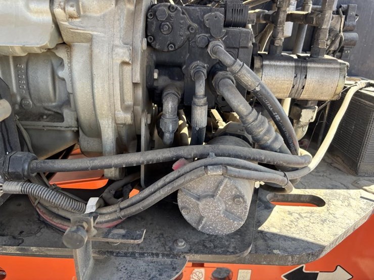 2007-jlg-400s-image-33