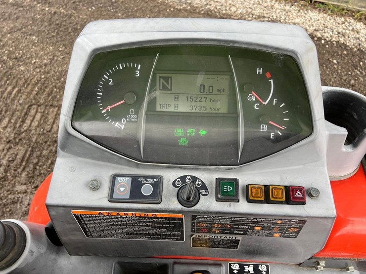 2017-kubota-l47-image-26