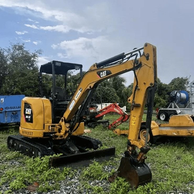 2014 CATERPILLAR 303