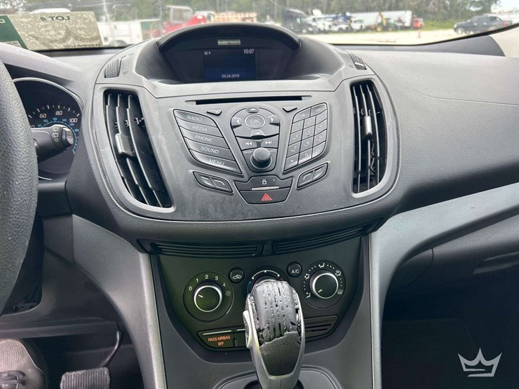 2015-ford-escape-image-20