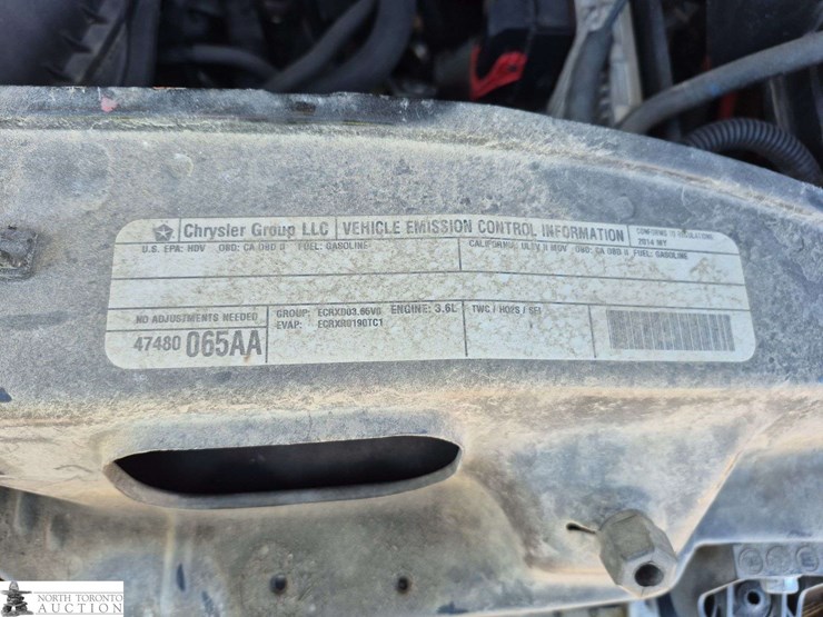non-operable-2014-ram-promaster-cargo-van-image-16