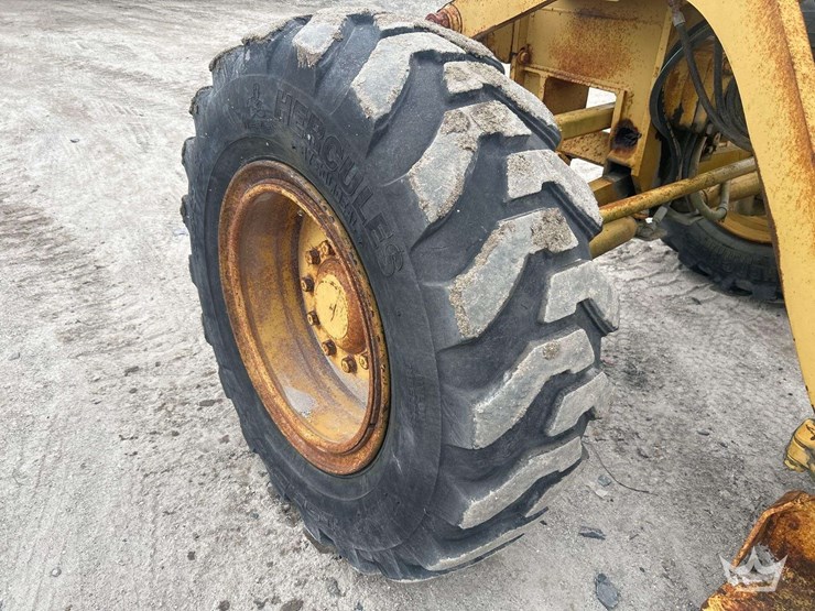 caterpillar-120g-image-28