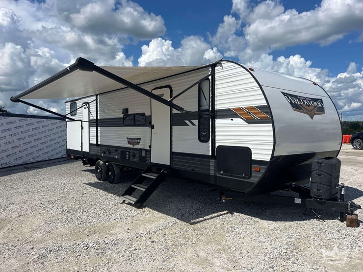 2022-forest-river-wildwood-t/a-travel-trailer-image-2