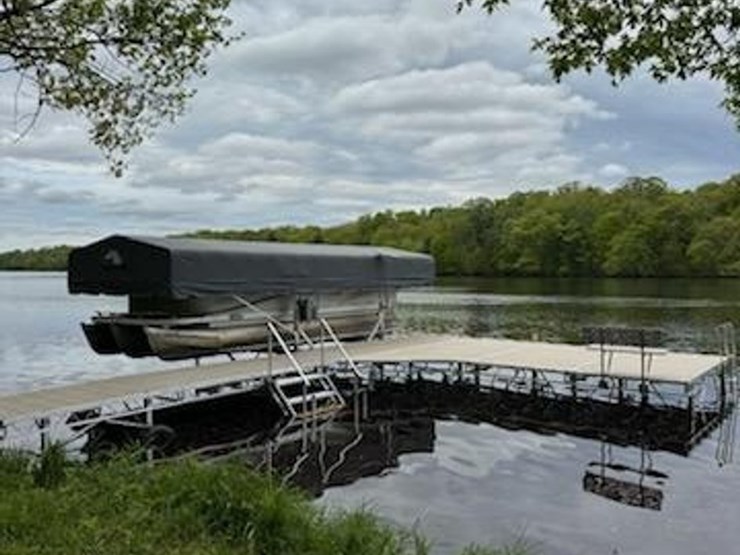 #1641-•-lake-view-aluminum-dock-system-image-1