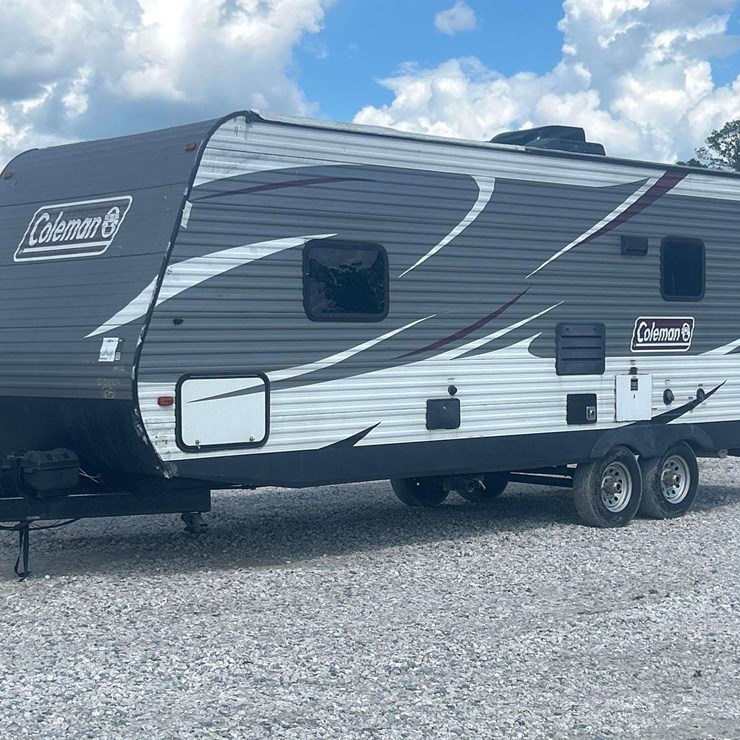 2019 28ft Keystone Coleman Toy Hauler T/A Travel Trailer