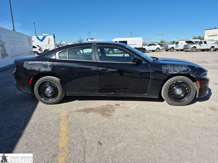 2023-dodge-charger-image-4