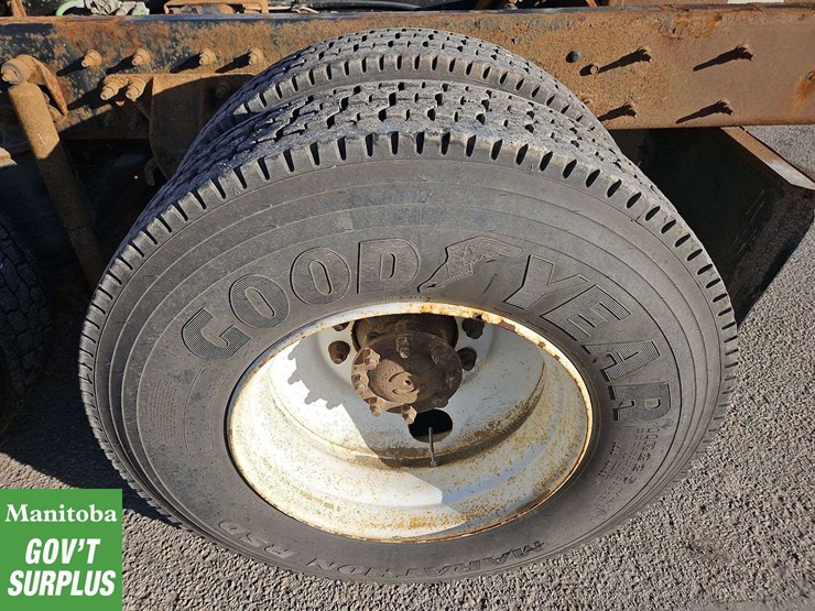2010-international-workstar-7500-image-11