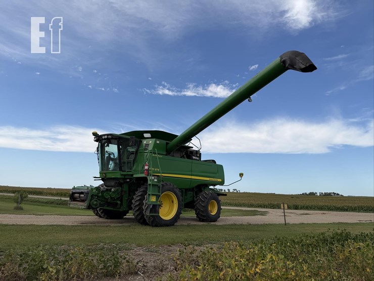 2009-john-deere-9770-sts-image-101