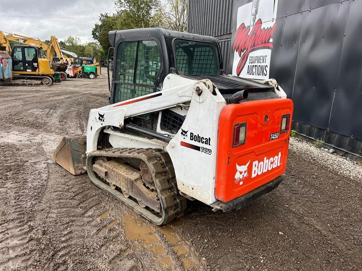 2015-bobcat-t450-image-4