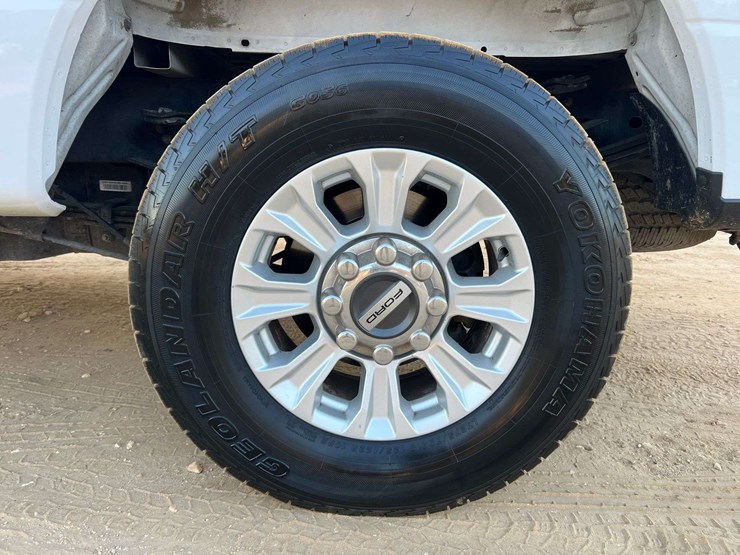 2020-ford-f350-image-26