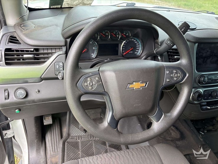 2020-chevrolet-tahoe-image-13