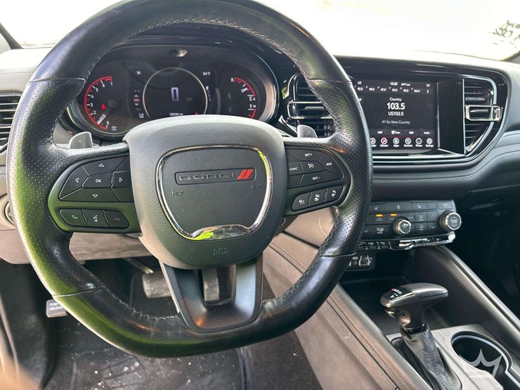 2022-dodge-durango-image-14