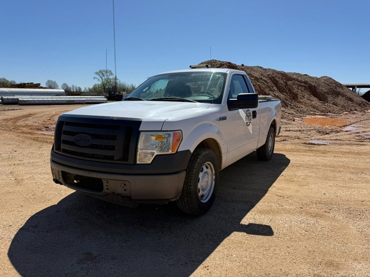 2010-ford-f150-image-1