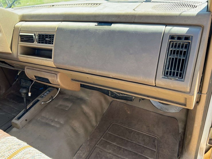 1994-gmc-sierra-2500-image-27