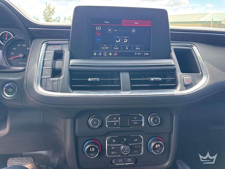 2021-chevrolet-tahoe-image-12