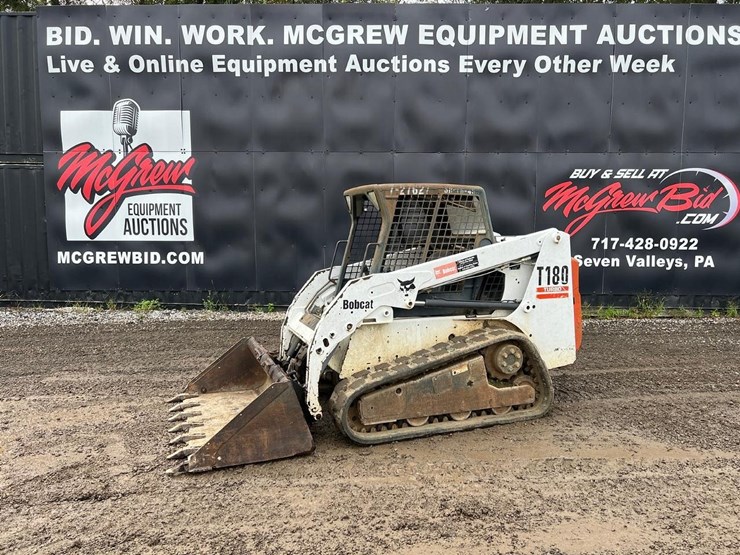 2004-bobcat-t180-image-1