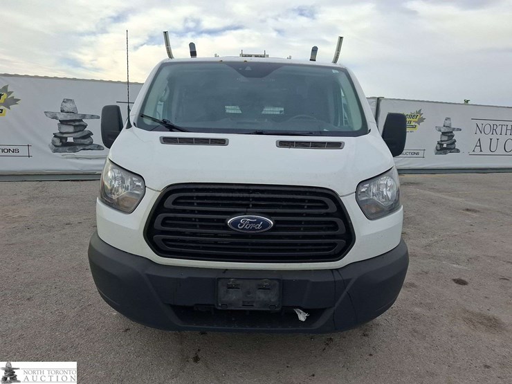 2019-ford-transit-image-2