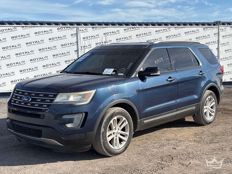 2017-ford-explorer-image-1