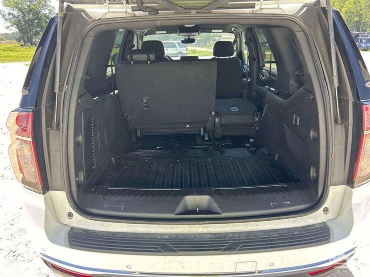 2023-chevrolet-tahoe-image-20
