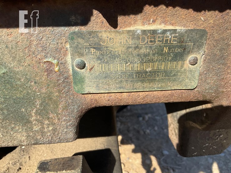 john-deere-5200-image-3