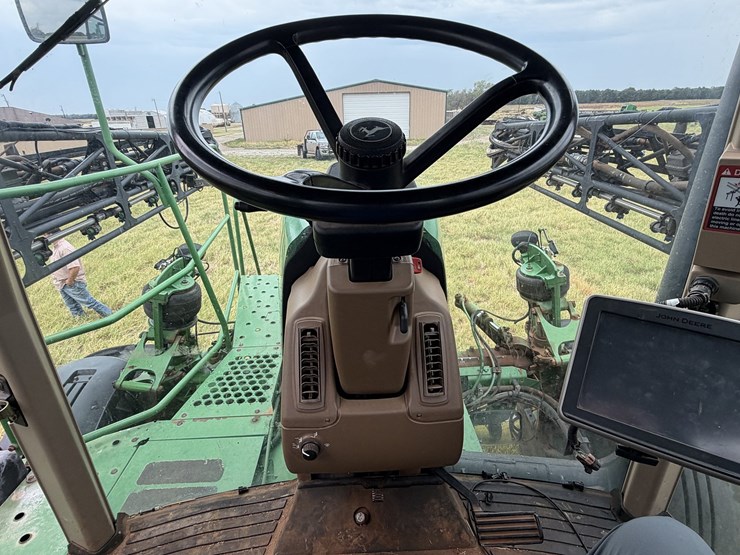 2010-john-deere-4830-image-57