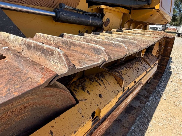 2018-deere-650k-image-30