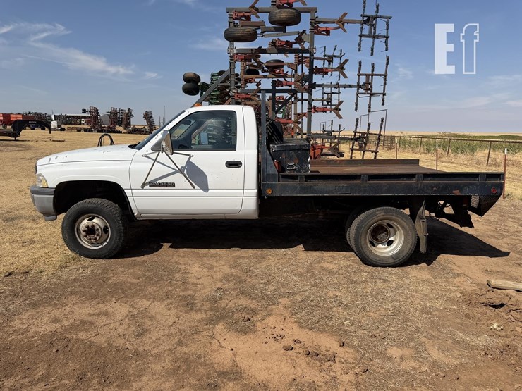 1997-dodge-3500-image-3