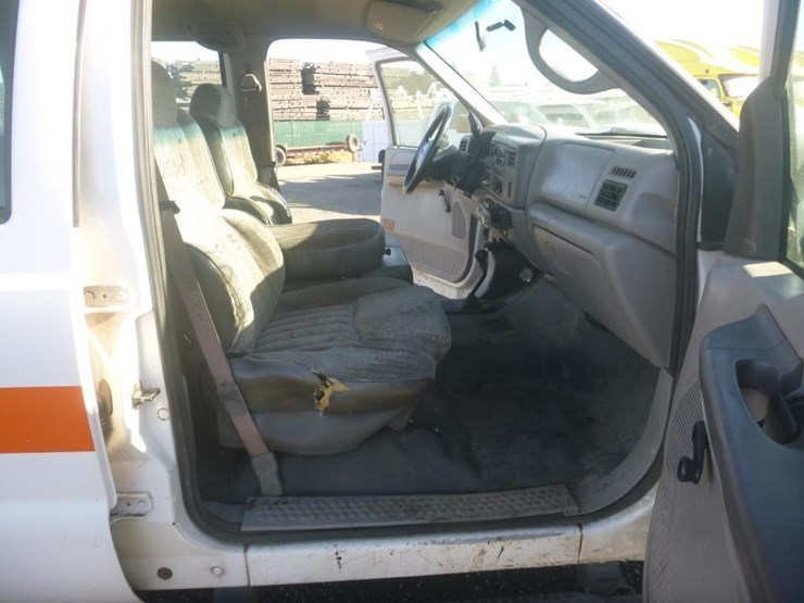 2001-ford-f350-image-10