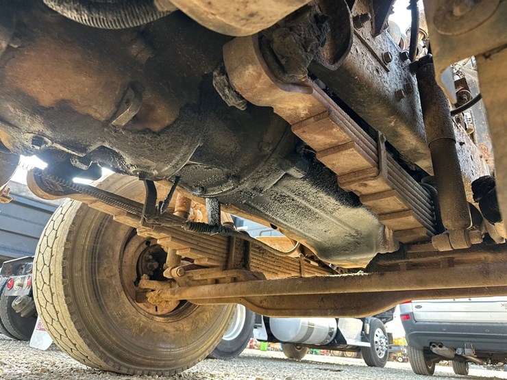 1994-mack-cl713-image-52