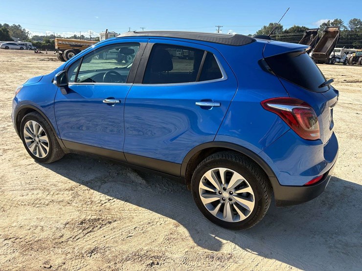 2018-buick-encore-image-2