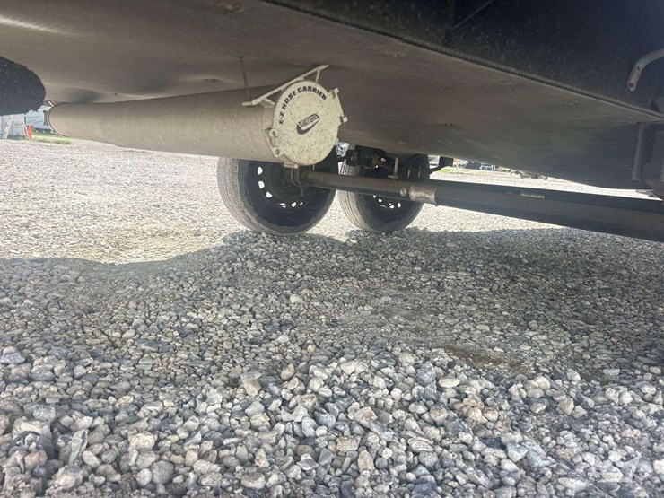 2019-28ft-keystone-coleman-toy-hauler-t/a-travel-trailer-image-19