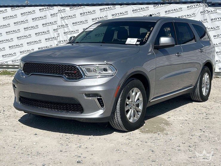 2021-dodge-durango-image-1