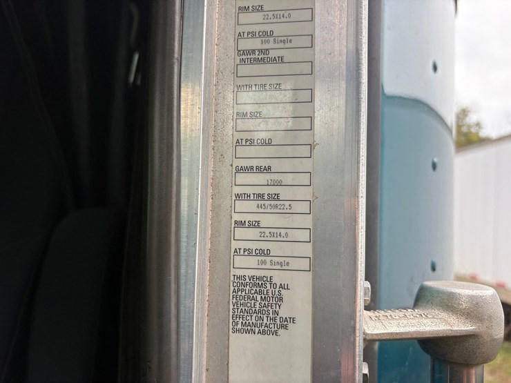2009-caterpillar-c13-image-125