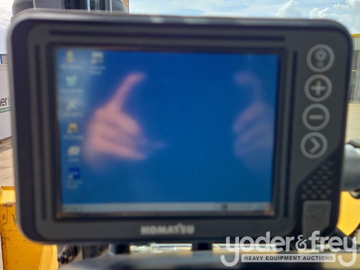 2024-komatsu-d71pxi-24-image-68