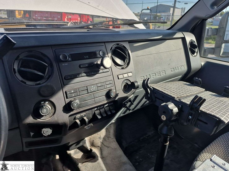 2015-ford-f250-image-12