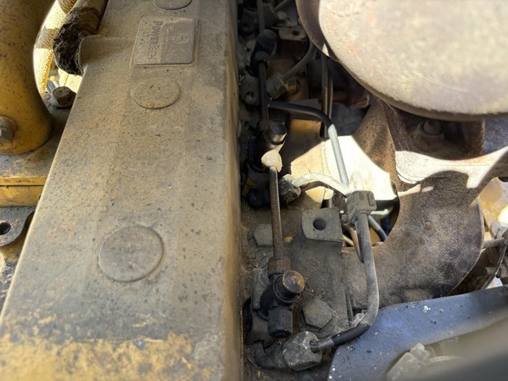 2006-deere-410g-image-62