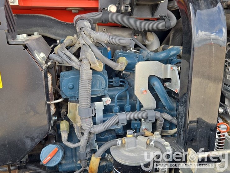 2022-kubota-kx080-image-41