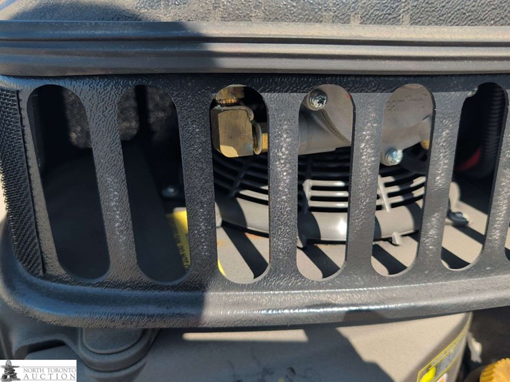 non-operable-2018-power-eclipse-440bu-floor-scrubber-image-18