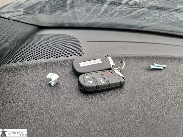 non-operable-2023-dodge-charger-image-13