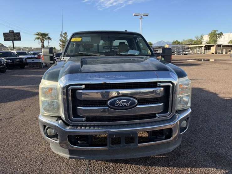 2011-ford-f350-image-2
