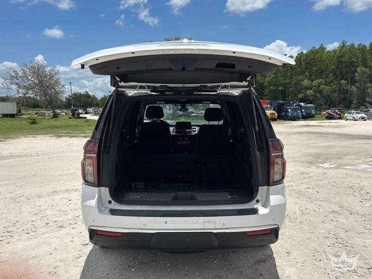2022-chevrolet-tahoe-image-5
