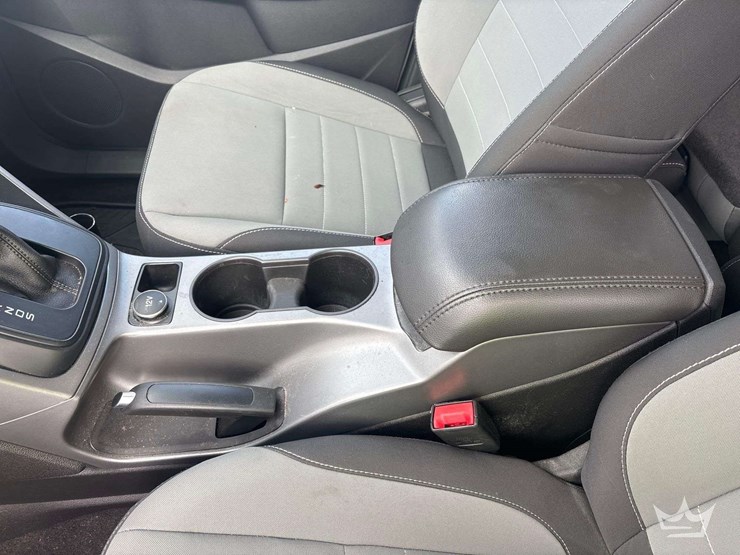 2014-ford-escape-image-17