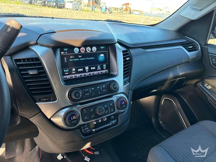 2019-chevrolet-tahoe-image-16