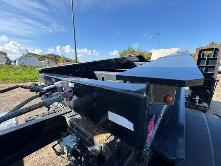 #1954-•-2016-felling-x-force-paver-special-lowboy-image-60