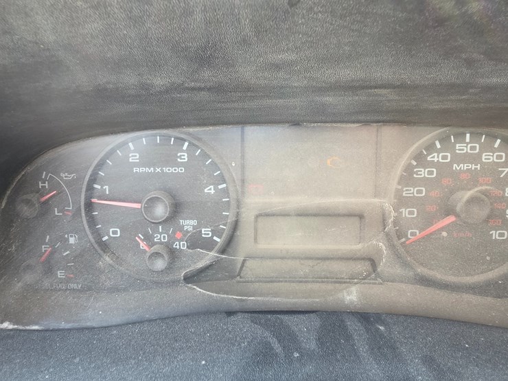 2005-ford-f550-image-60