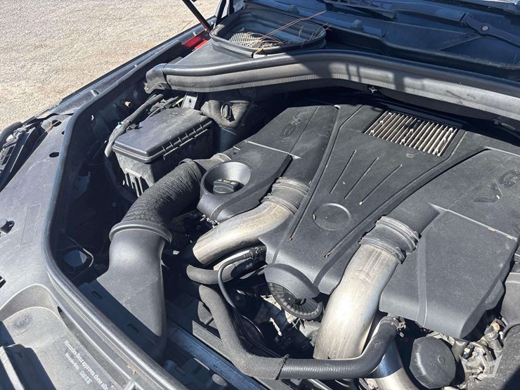 2014-mercedes-benz-gl450-image-7