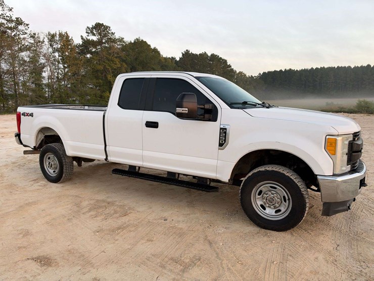2017-ford-f250-image-4