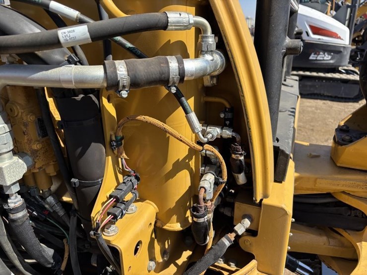 caterpillar-303e-cr-image-34