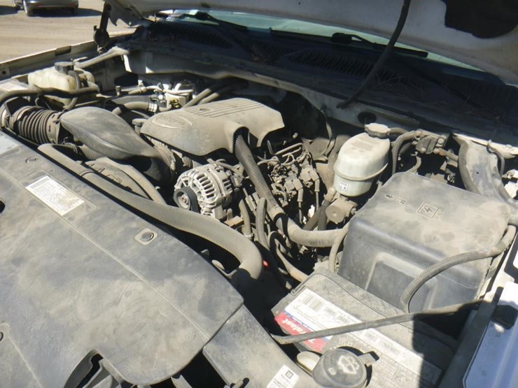 2006-chevrolet-3500-image-8