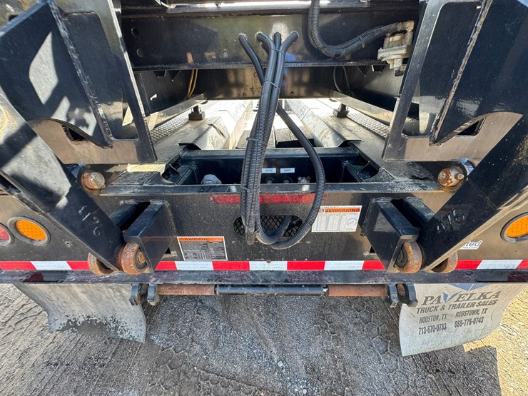 2022-globe-lowboy-image-37